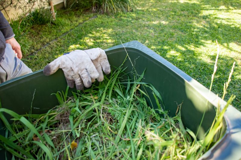 Products For Landscaping Leaf Removal Service in use